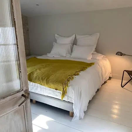 Villa Elegante Maison De Village Au Coeur De La Noue